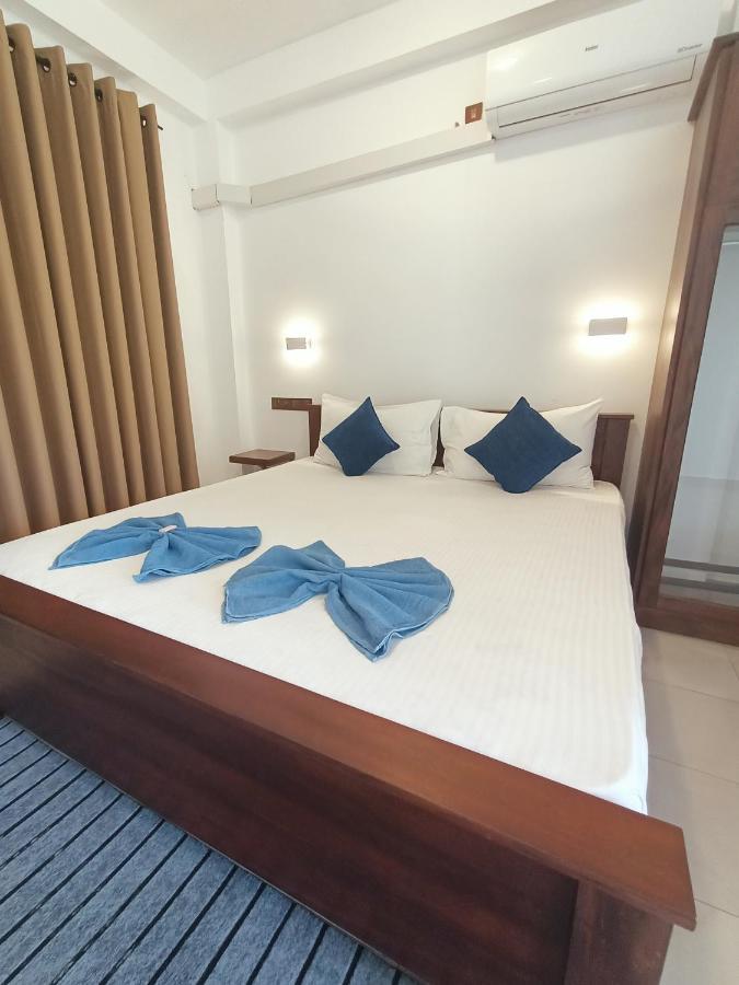 The Bamboo Tree Transit Hotel 卡图纳耶克 外观 照片